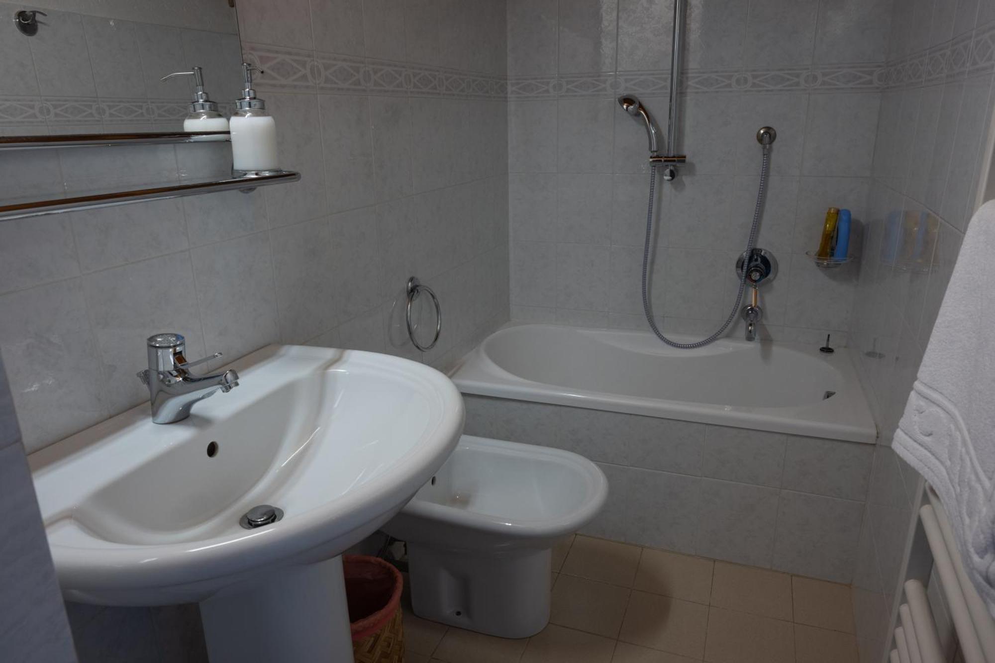 Casa Orfea Holiday home Stresa